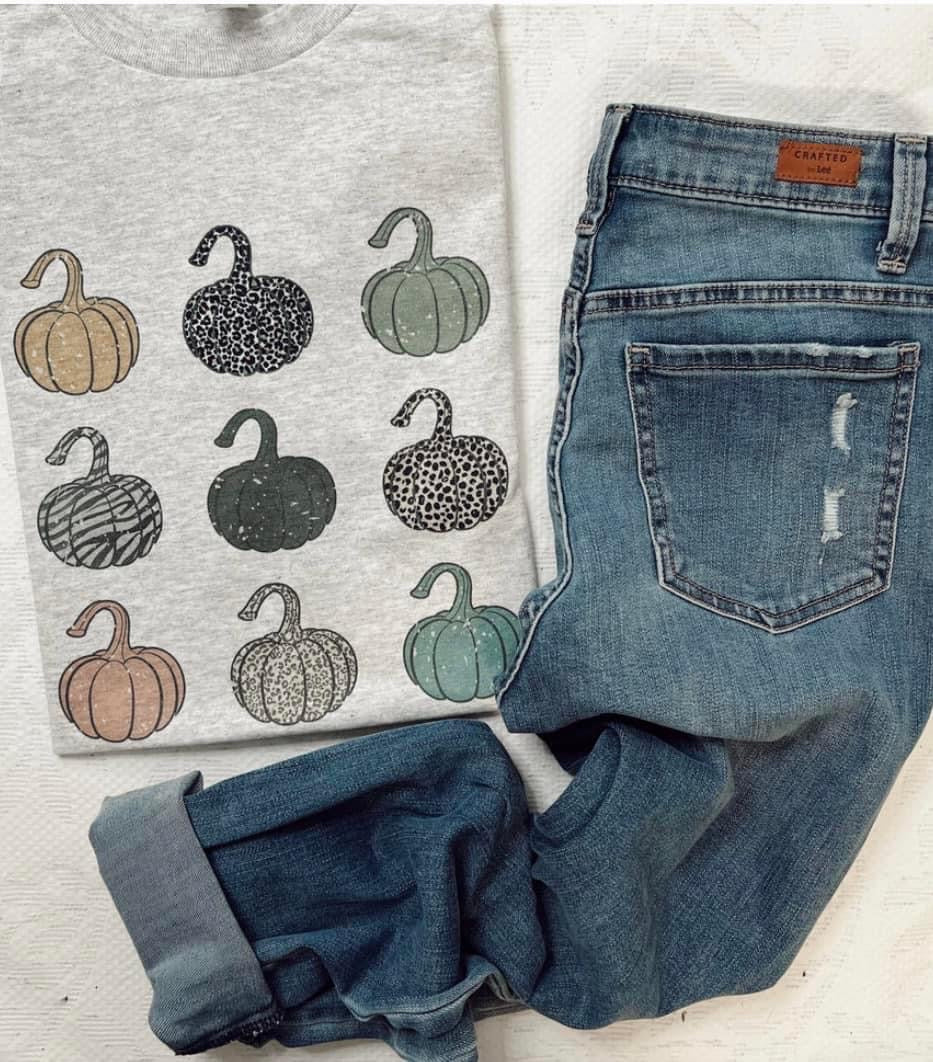 Stacked Pumpkin Tee